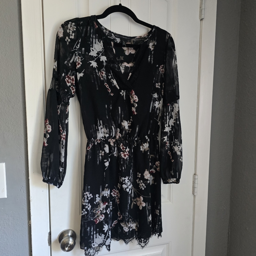 Whitehouse Black Market Floral Dress